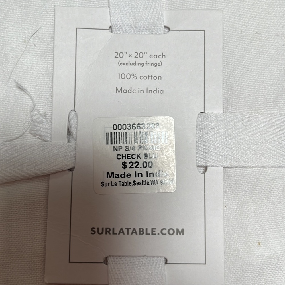 NWT Sur La Table Picnic Check Napkins Set of 4 - Picture 3 of 3